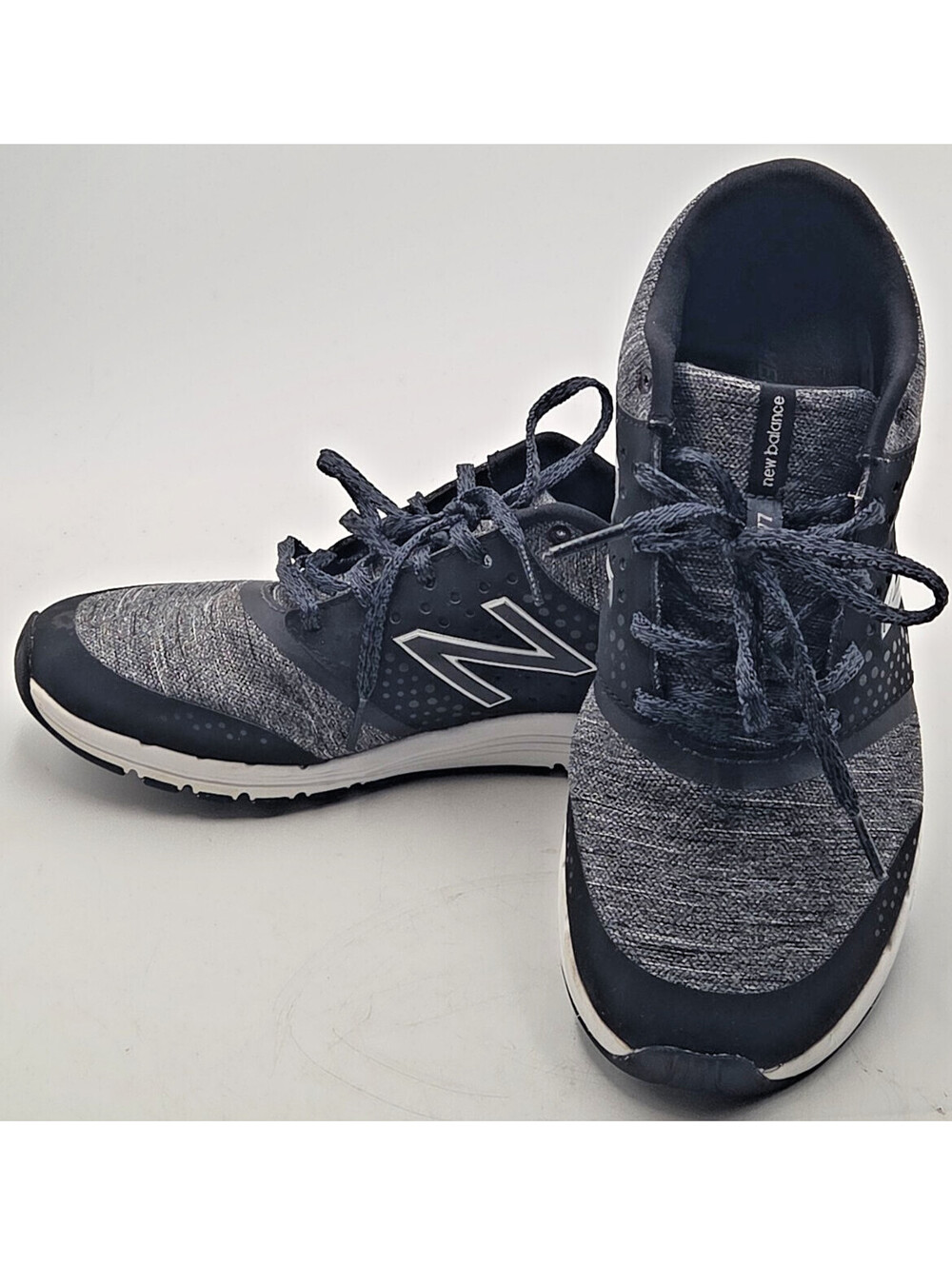 New Balance 577 V4 Women's Size 10 Black Gray CUSH+ Walking Shoes